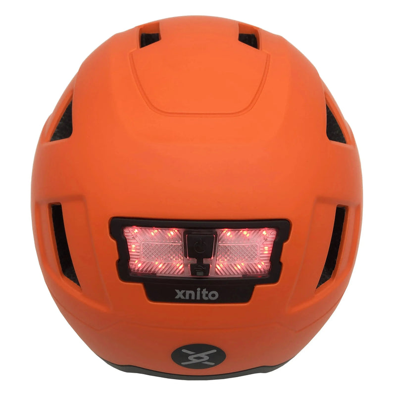 Dutch | XNITO Helmet Back WIth light