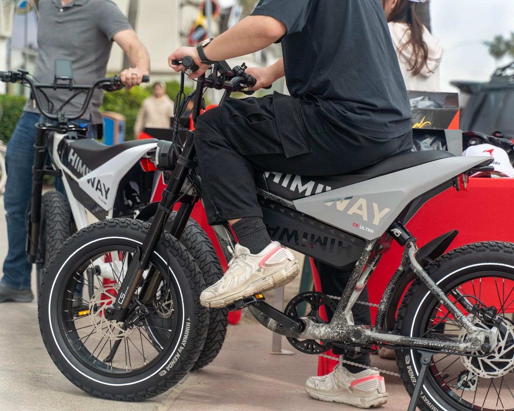 custom_slide_image--1